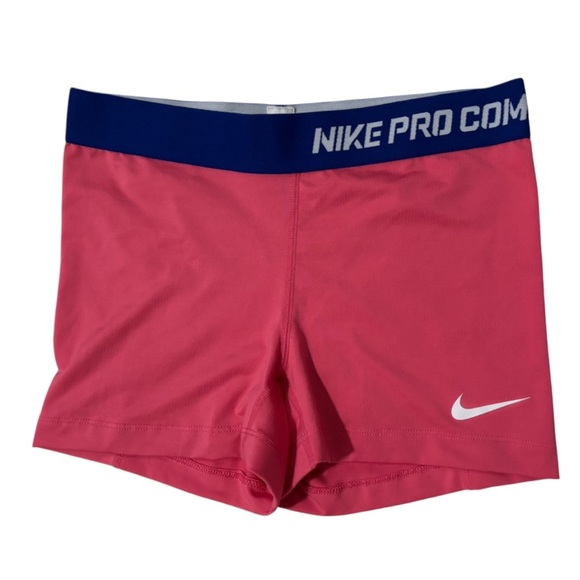 NIKE PRO Combat Dri-Fit Women’s Pink Shorts - Picture 1 of 6